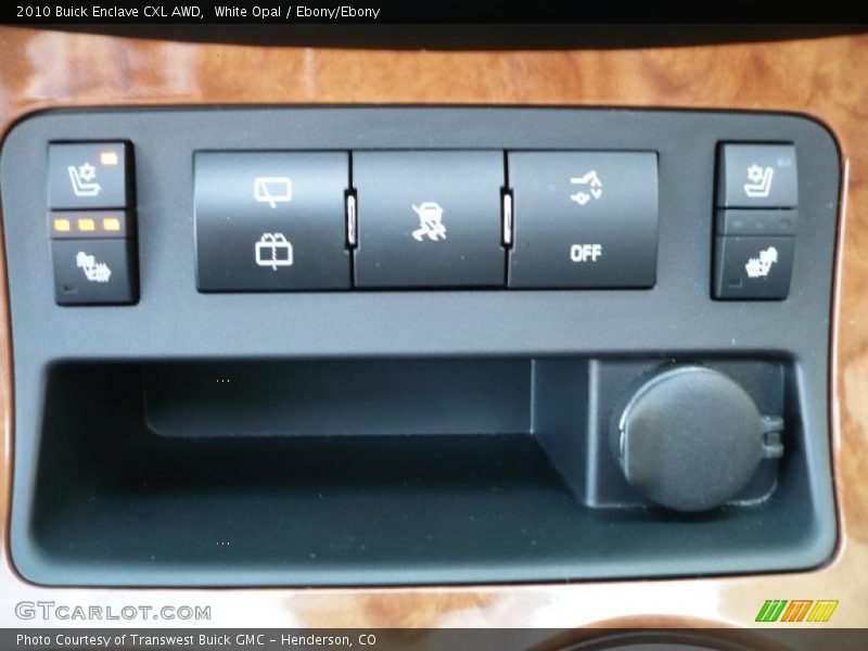 White Opal / Ebony/Ebony 2010 Buick Enclave CXL AWD