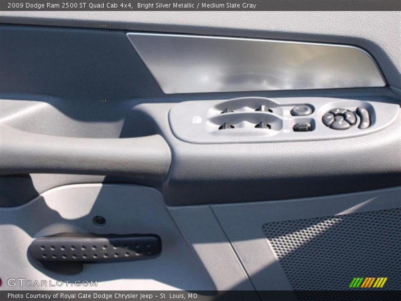 Bright Silver Metallic / Medium Slate Gray 2009 Dodge Ram 2500 ST Quad Cab 4x4