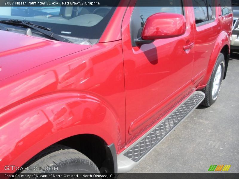 Red Brawn / Graphite 2007 Nissan Pathfinder SE 4x4