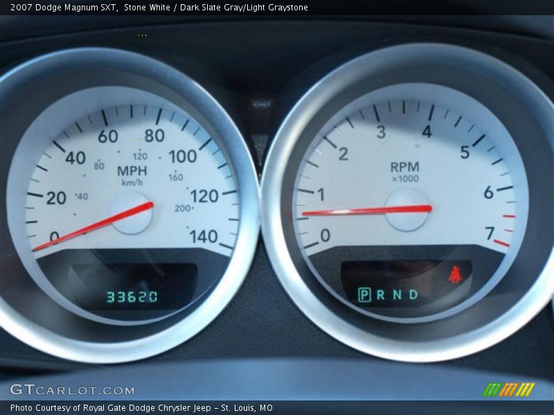 Stone White / Dark Slate Gray/Light Graystone 2007 Dodge Magnum SXT