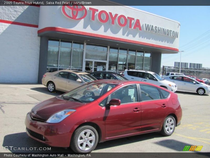 Salsa Red Pearl / Ivory/Brown 2005 Toyota Prius Hybrid