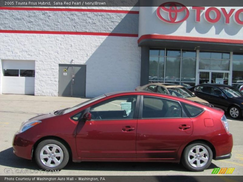Salsa Red Pearl / Ivory/Brown 2005 Toyota Prius Hybrid