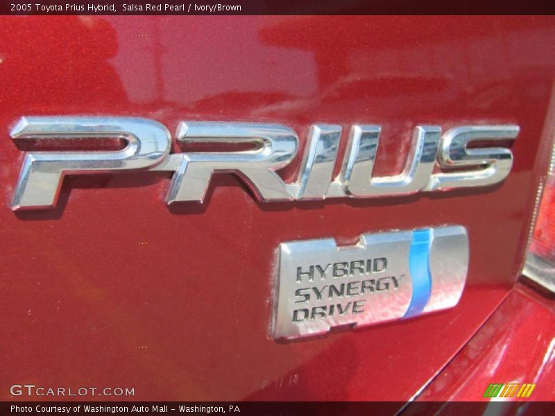 Salsa Red Pearl / Ivory/Brown 2005 Toyota Prius Hybrid