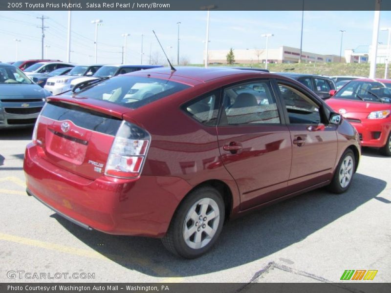 Salsa Red Pearl / Ivory/Brown 2005 Toyota Prius Hybrid