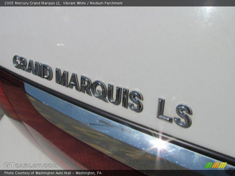 Vibrant White / Medium Parchment 2005 Mercury Grand Marquis LS