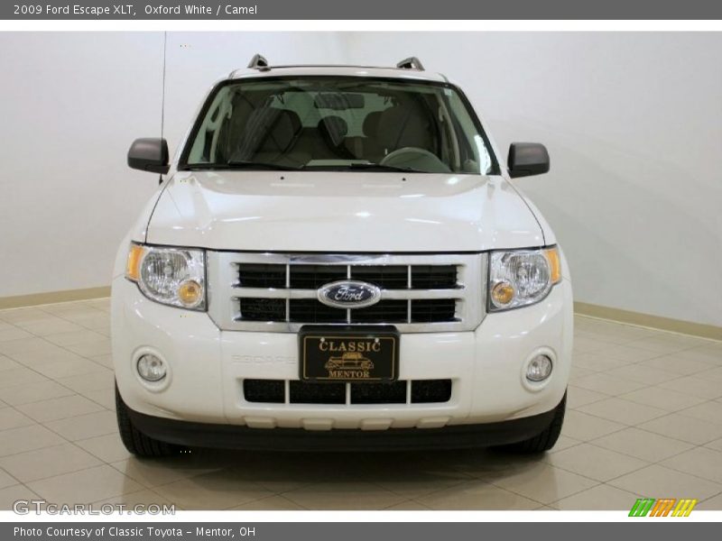 Oxford White / Camel 2009 Ford Escape XLT