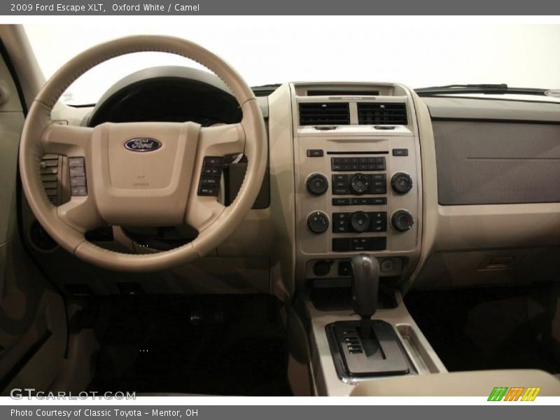 Oxford White / Camel 2009 Ford Escape XLT