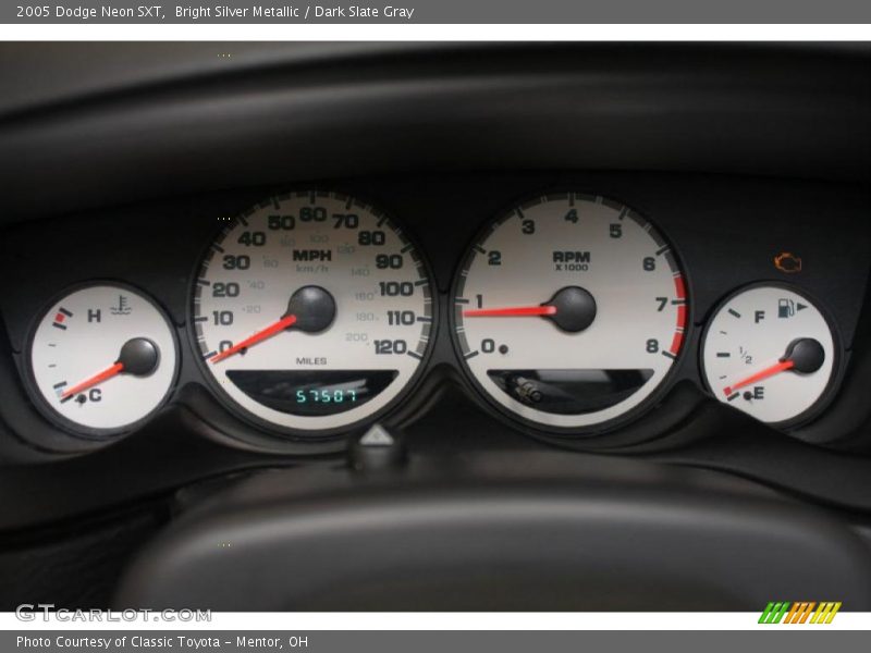 Bright Silver Metallic / Dark Slate Gray 2005 Dodge Neon SXT