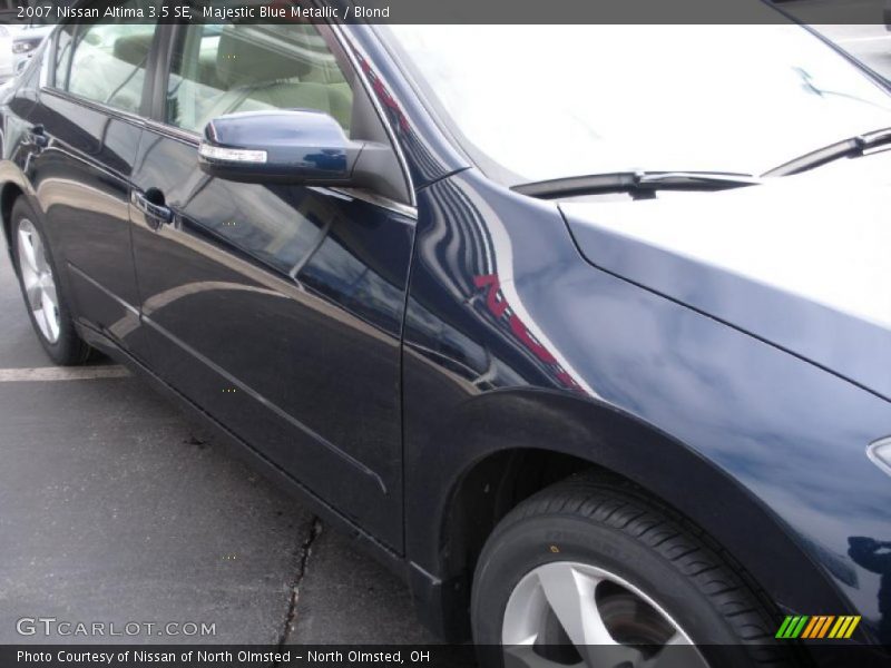 Majestic Blue Metallic / Blond 2007 Nissan Altima 3.5 SE