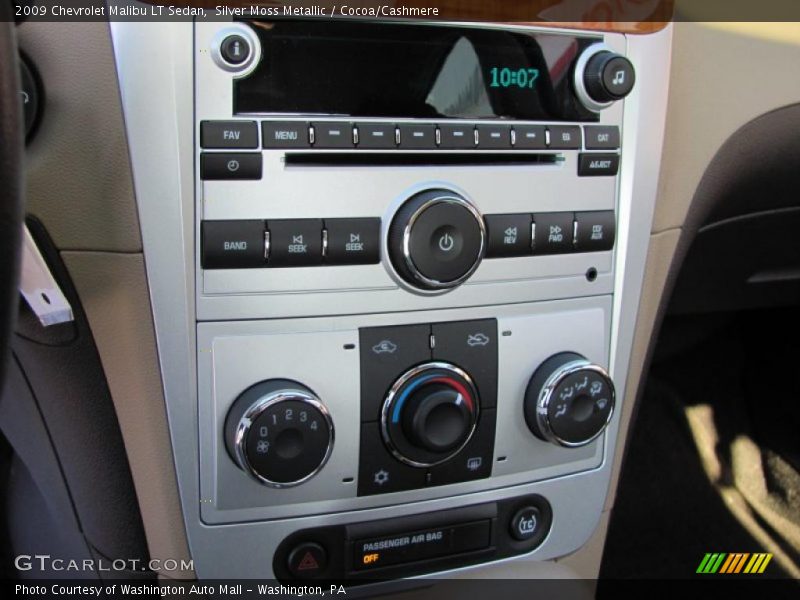 Silver Moss Metallic / Cocoa/Cashmere 2009 Chevrolet Malibu LT Sedan