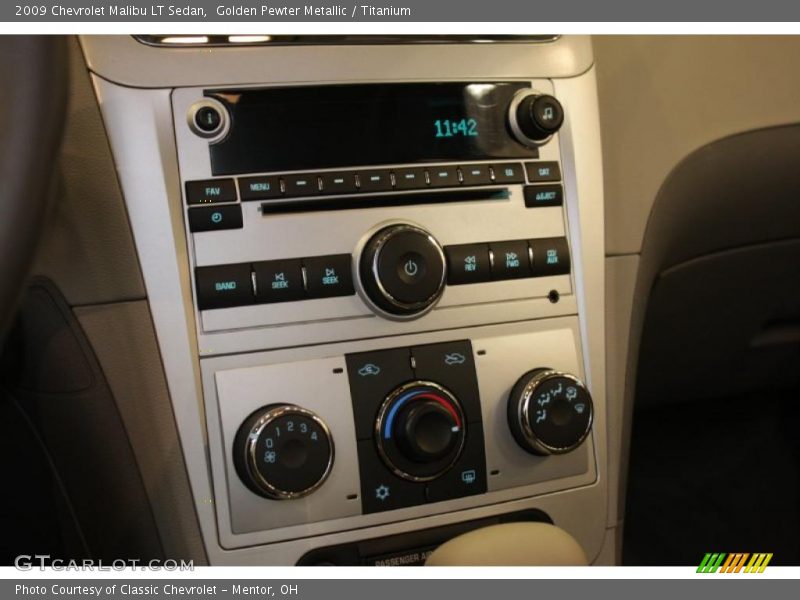 Golden Pewter Metallic / Titanium 2009 Chevrolet Malibu LT Sedan