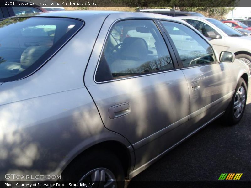 Lunar Mist Metallic / Gray 2001 Toyota Camry LE