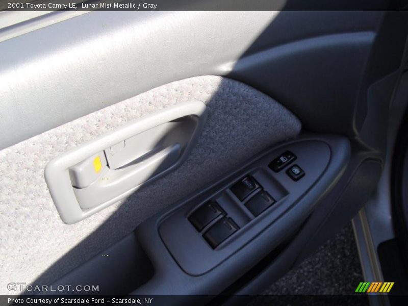 Lunar Mist Metallic / Gray 2001 Toyota Camry LE