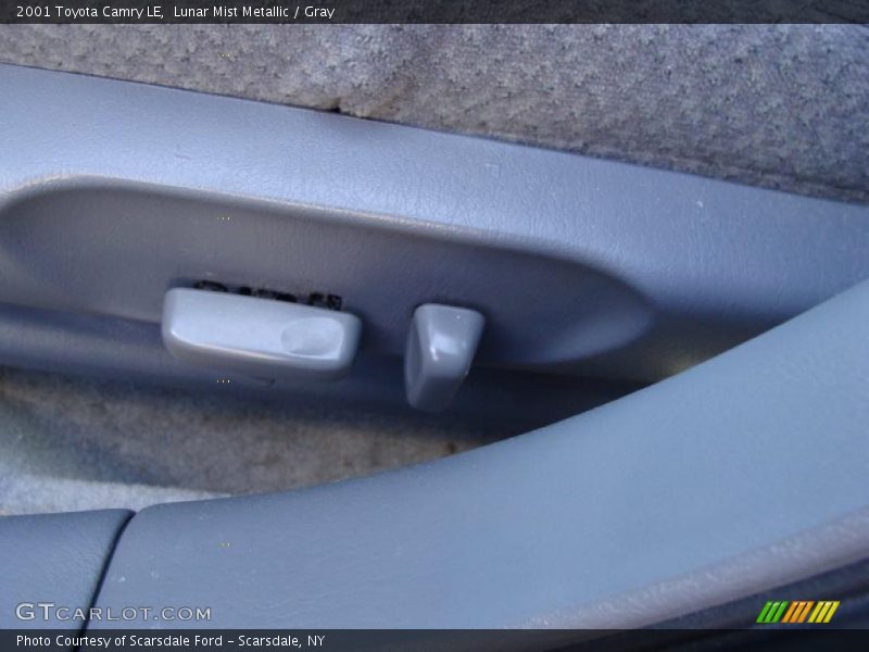 Lunar Mist Metallic / Gray 2001 Toyota Camry LE