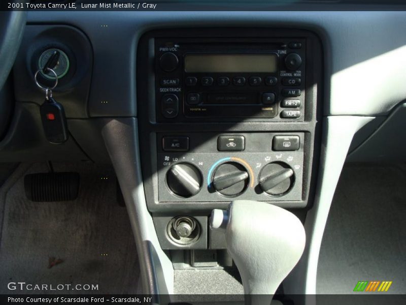 Lunar Mist Metallic / Gray 2001 Toyota Camry LE