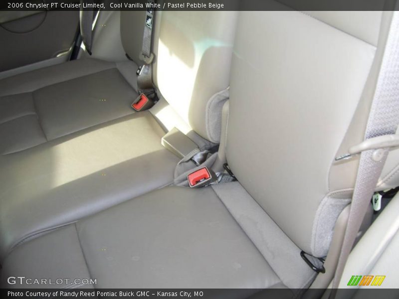 Cool Vanilla White / Pastel Pebble Beige 2006 Chrysler PT Cruiser Limited