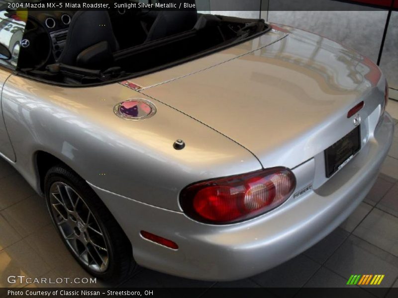 Sunlight Silver Metallic / Blue 2004 Mazda MX-5 Miata Roadster