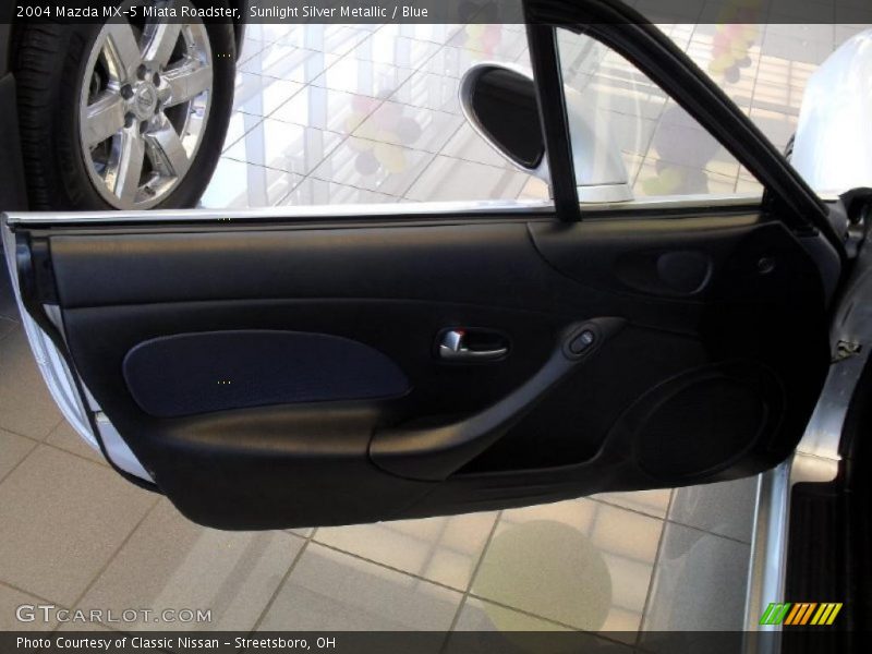 Sunlight Silver Metallic / Blue 2004 Mazda MX-5 Miata Roadster