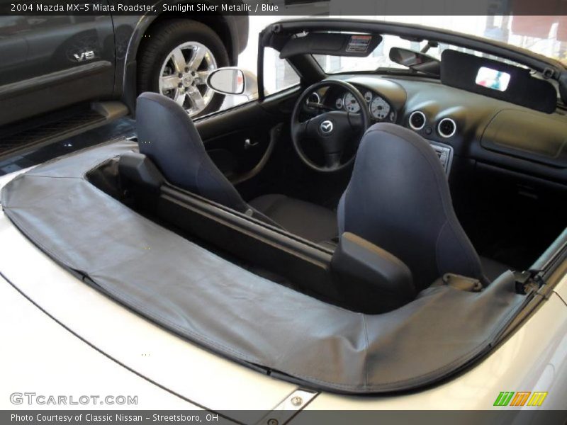 Sunlight Silver Metallic / Blue 2004 Mazda MX-5 Miata Roadster