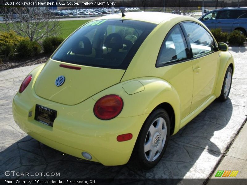Yellow / Light Grey 2001 Volkswagen New Beetle GLS Coupe