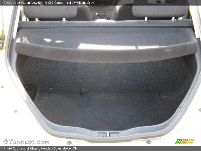 Yellow / Light Grey 2001 Volkswagen New Beetle GLS Coupe