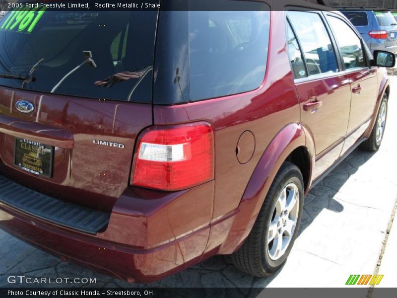 Redfire Metallic / Shale 2005 Ford Freestyle Limited