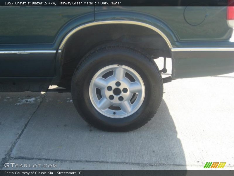 Fairway Green Metallic / Dark Pewter 1997 Chevrolet Blazer LS 4x4