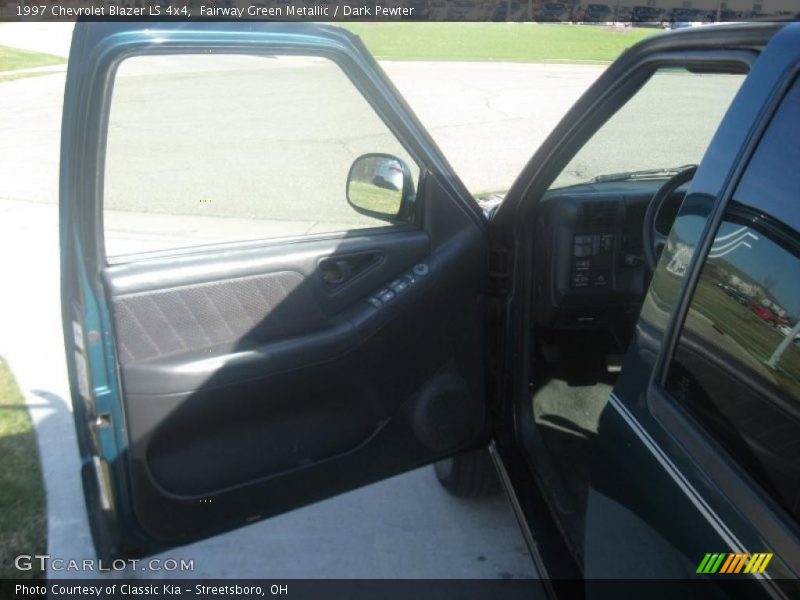 Fairway Green Metallic / Dark Pewter 1997 Chevrolet Blazer LS 4x4