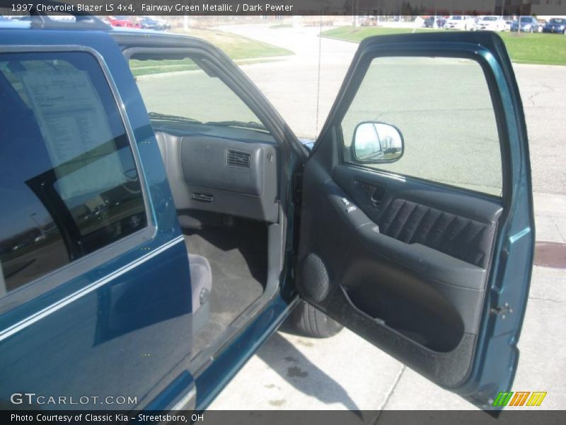 Fairway Green Metallic / Dark Pewter 1997 Chevrolet Blazer LS 4x4