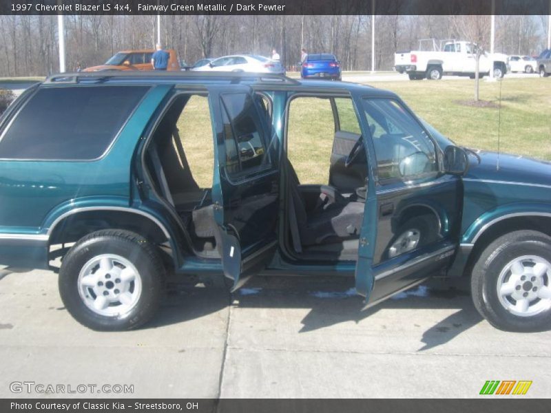 Fairway Green Metallic / Dark Pewter 1997 Chevrolet Blazer LS 4x4