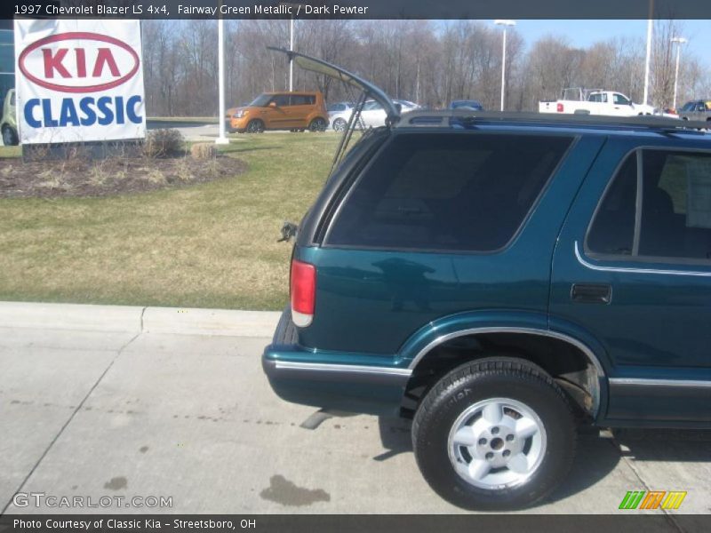 Fairway Green Metallic / Dark Pewter 1997 Chevrolet Blazer LS 4x4