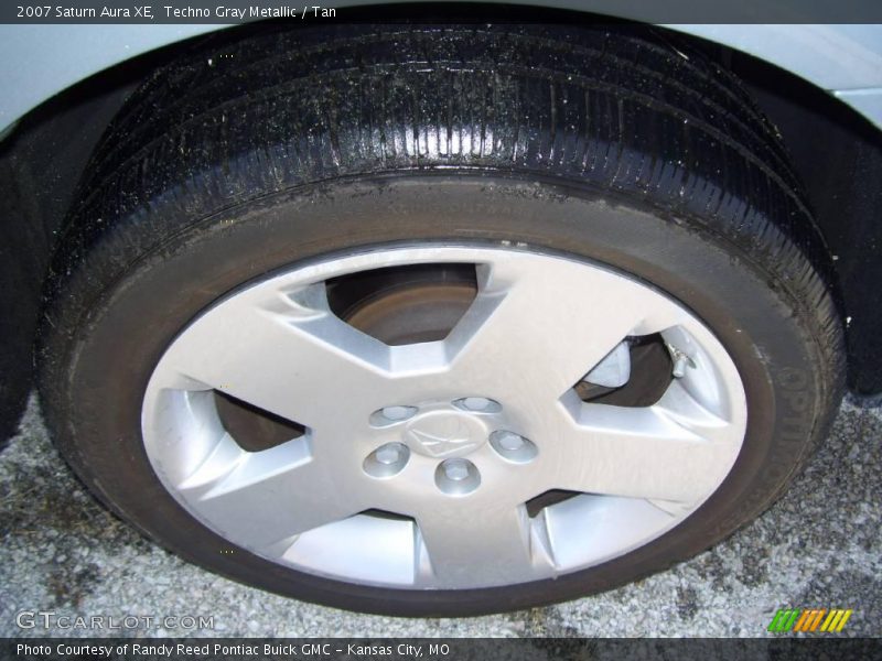 Techno Gray Metallic / Tan 2007 Saturn Aura XE