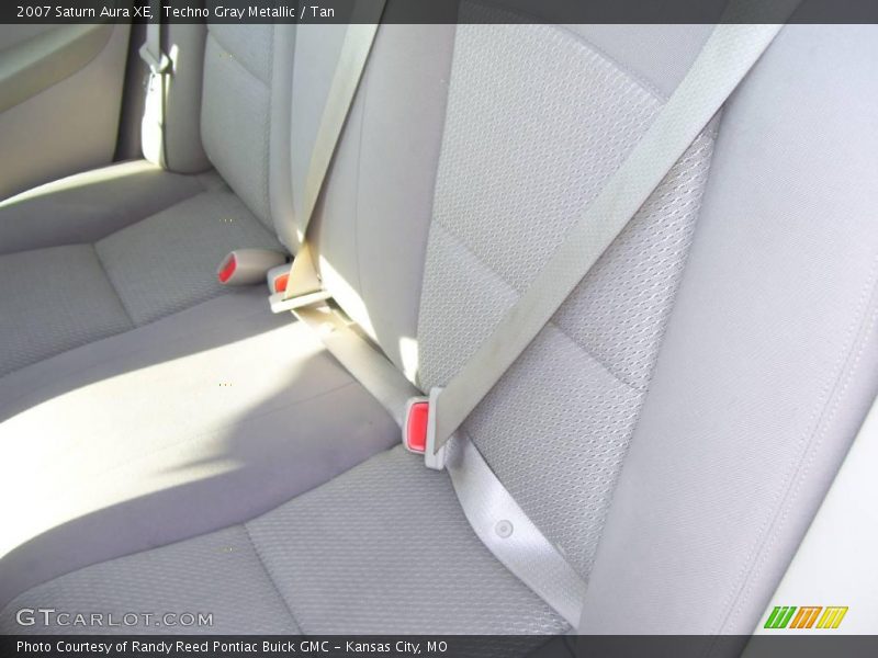 Techno Gray Metallic / Tan 2007 Saturn Aura XE