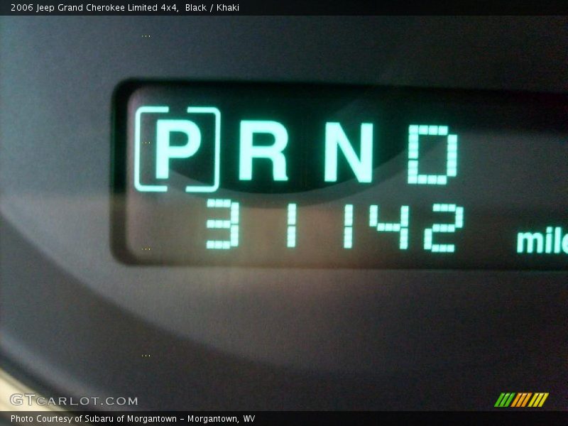 Black / Khaki 2006 Jeep Grand Cherokee Limited 4x4
