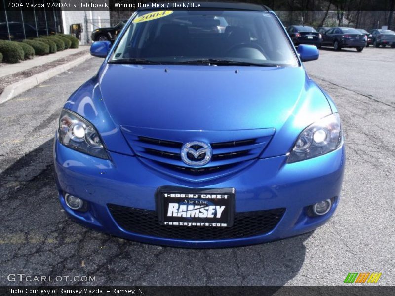 Winning Blue Mica / Black/Blue 2004 Mazda MAZDA3 s Hatchback