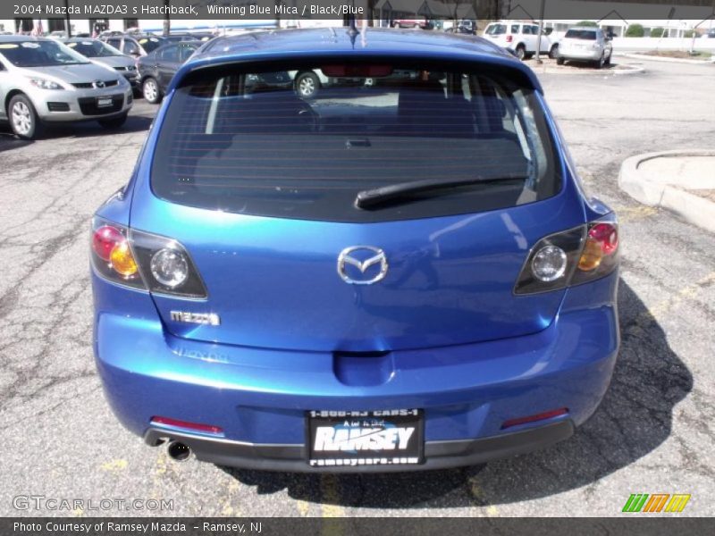 Winning Blue Mica / Black/Blue 2004 Mazda MAZDA3 s Hatchback
