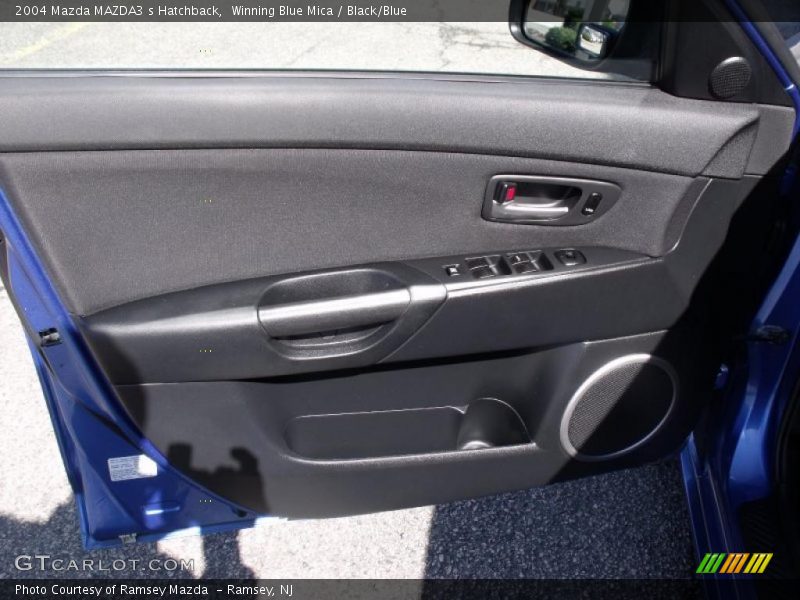 Winning Blue Mica / Black/Blue 2004 Mazda MAZDA3 s Hatchback