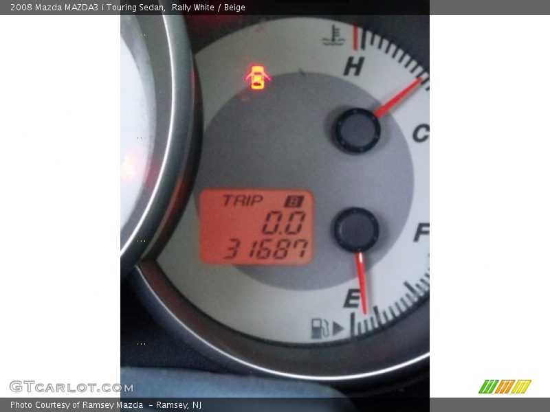 Rally White / Beige 2008 Mazda MAZDA3 i Touring Sedan