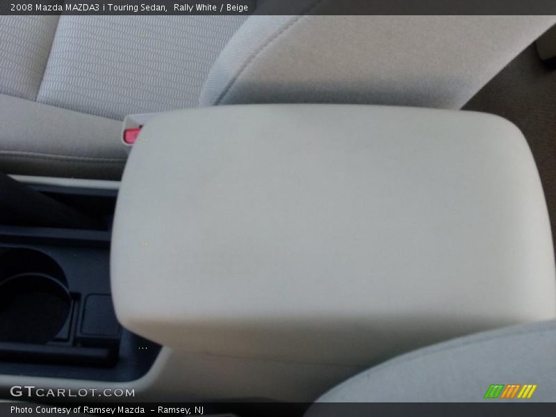 Rally White / Beige 2008 Mazda MAZDA3 i Touring Sedan