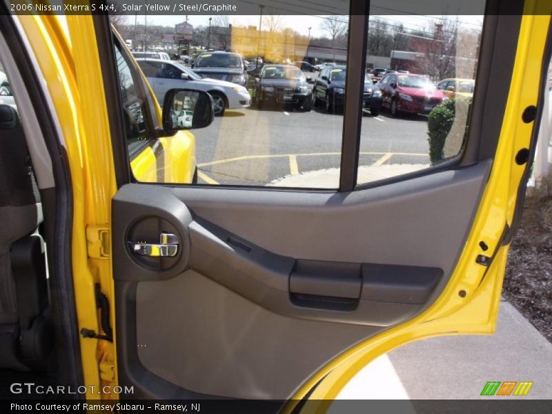 Solar Yellow / Steel/Graphite 2006 Nissan Xterra S 4x4