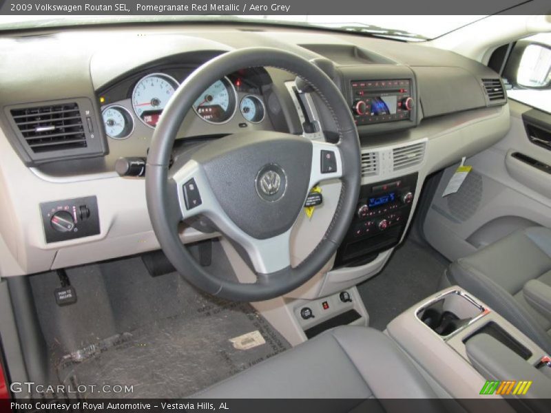 Pomegranate Red Metallic / Aero Grey 2009 Volkswagen Routan SEL