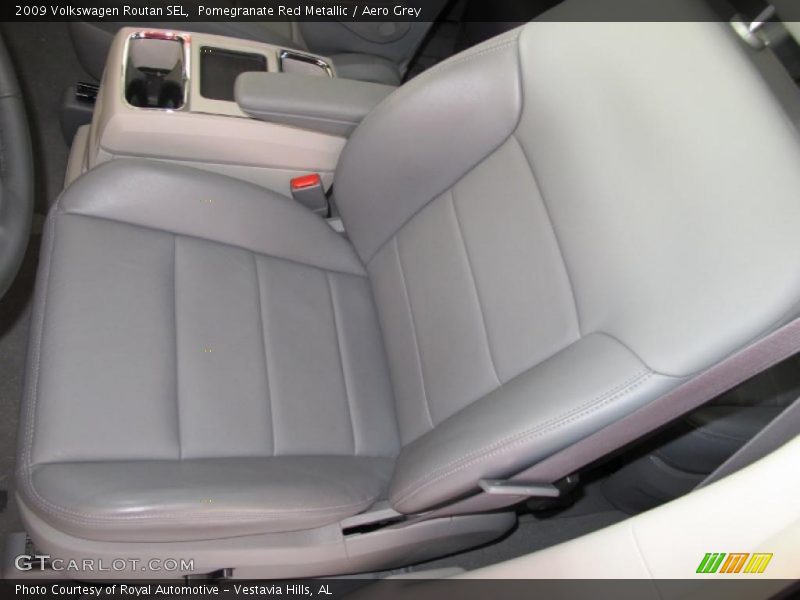 Pomegranate Red Metallic / Aero Grey 2009 Volkswagen Routan SEL
