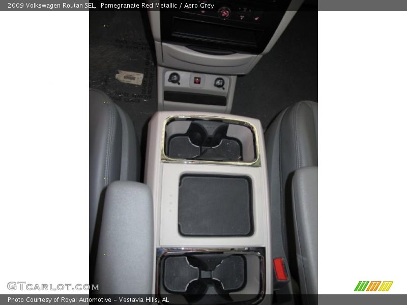 Pomegranate Red Metallic / Aero Grey 2009 Volkswagen Routan SEL