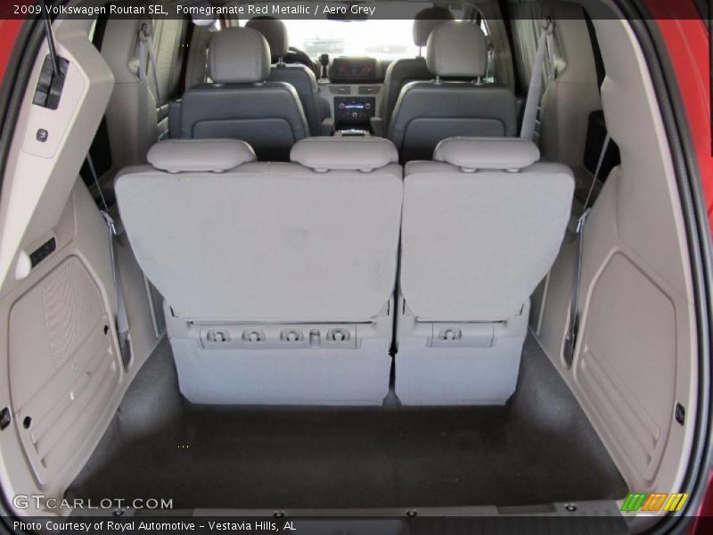 Pomegranate Red Metallic / Aero Grey 2009 Volkswagen Routan SEL
