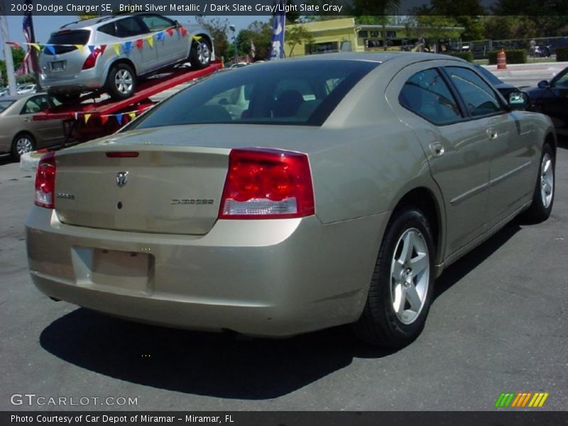 Bright Silver Metallic / Dark Slate Gray/Light Slate Gray 2009 Dodge Charger SE