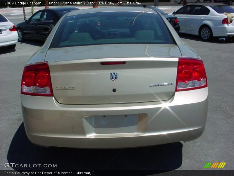 Bright Silver Metallic / Dark Slate Gray/Light Slate Gray 2009 Dodge Charger SE