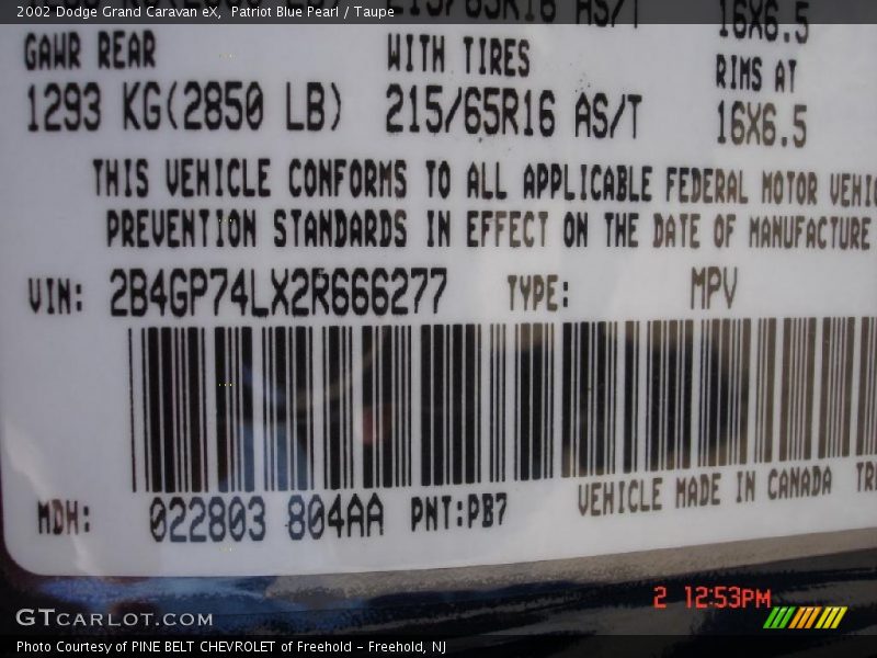 Patriot Blue Pearl / Taupe 2002 Dodge Grand Caravan eX