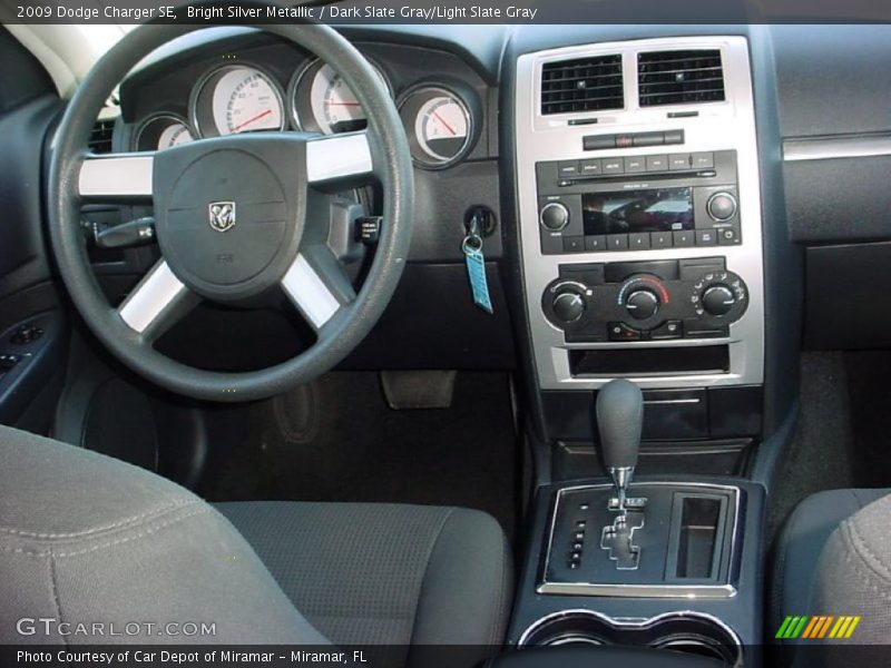 Bright Silver Metallic / Dark Slate Gray/Light Slate Gray 2009 Dodge Charger SE