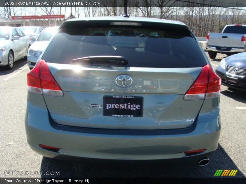 Aloe Green Metallic / Ivory 2009 Toyota Venza AWD