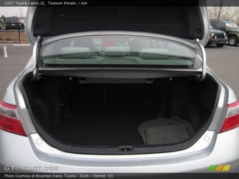 Titanium Metallic / Ash 2007 Toyota Camry LE
